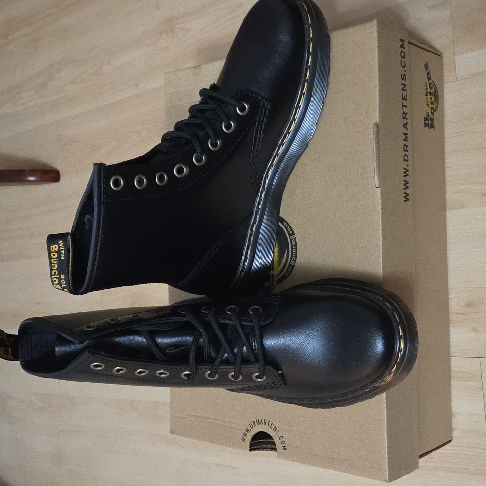 Dr. Martens Black Zavala Boots